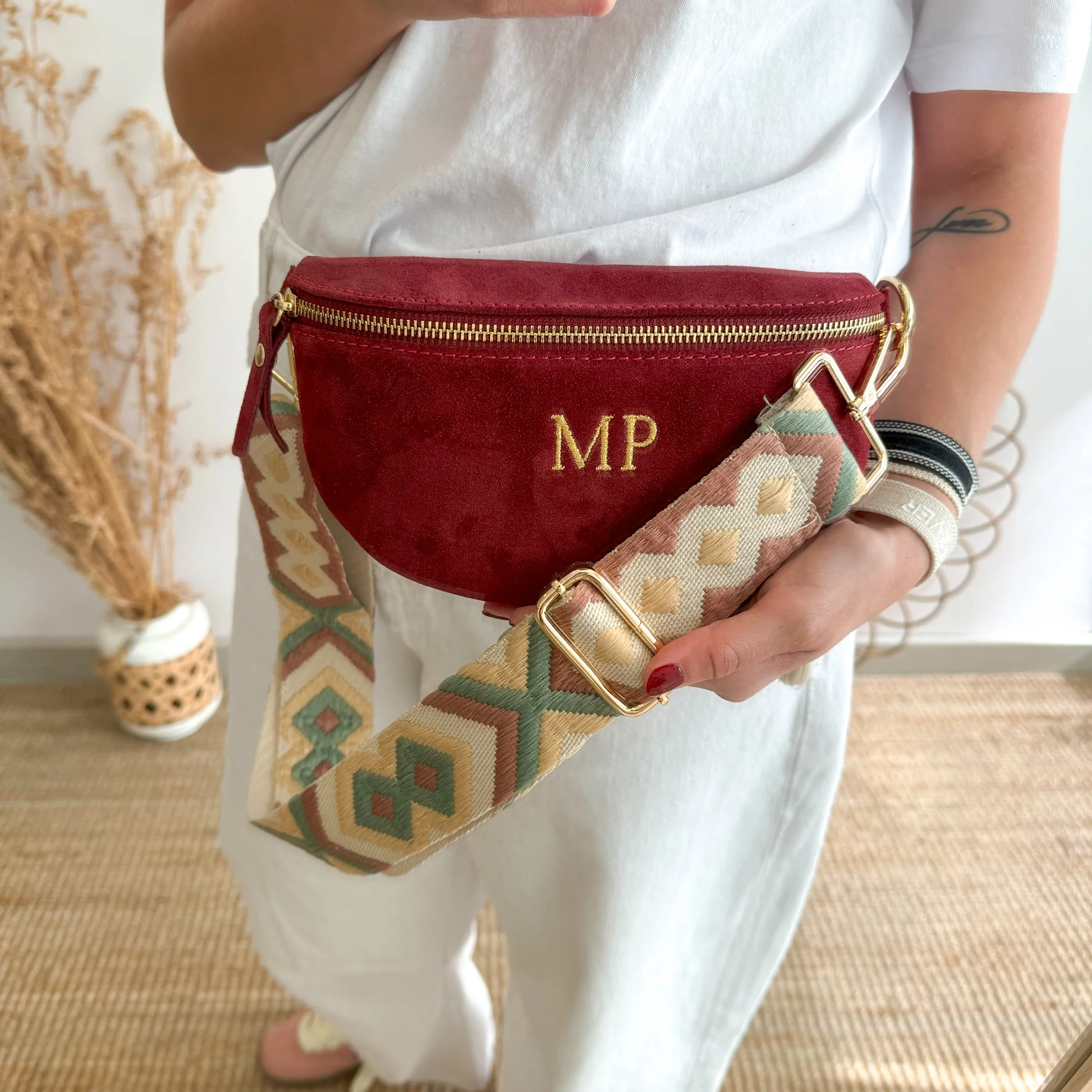 Riñoneras y bolsos de guardia