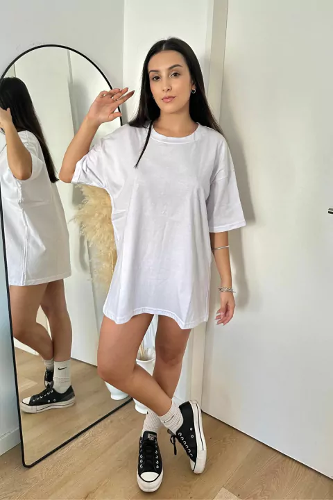 Remera oversize blanca