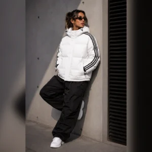 CAMPERA TRES TIRAS BLANCA Y NEGRO UNISEX