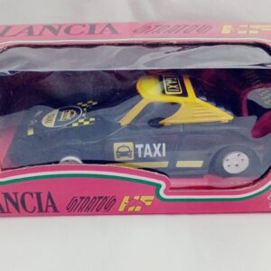 DIA DEL NIÑO! Auto Taxi Fabricado en Chapa