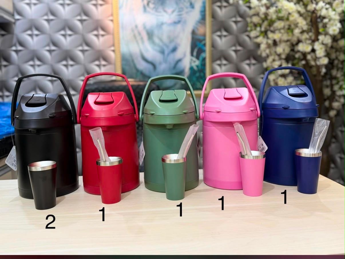 Termo airpot 2,5 L con guampa · Caja x6