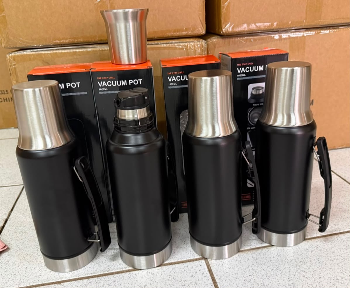 Termo 1 L un pico negro · Caja x20