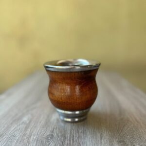 Mate Tipo Calabaza de Algarrobo con Virola de Acero